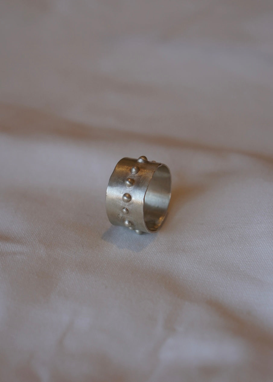 Wide Beaded Band