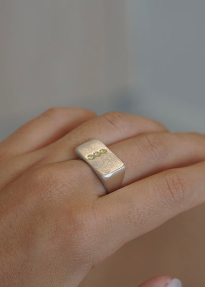 Solid Cube Ring